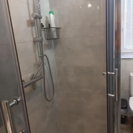 Komfortowe Przy Szymonowica W Krakowie Kraków