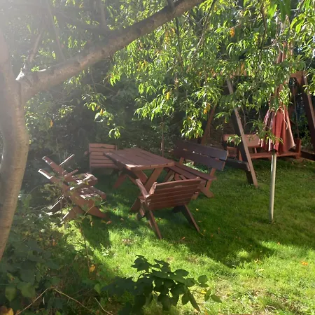 Komfortowe Przy Szymonowica W Krakowie Cracovia